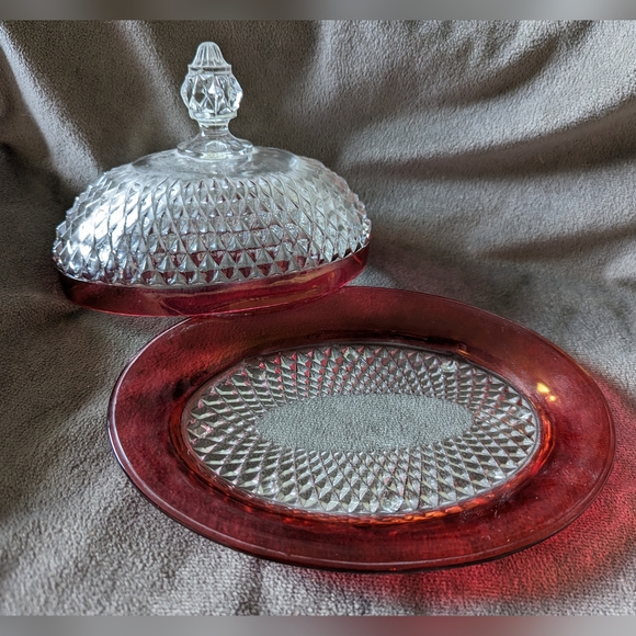 Indiana Glass Diamond Point Ruby Oval Covered Butter Dish - Picture 5 of 5